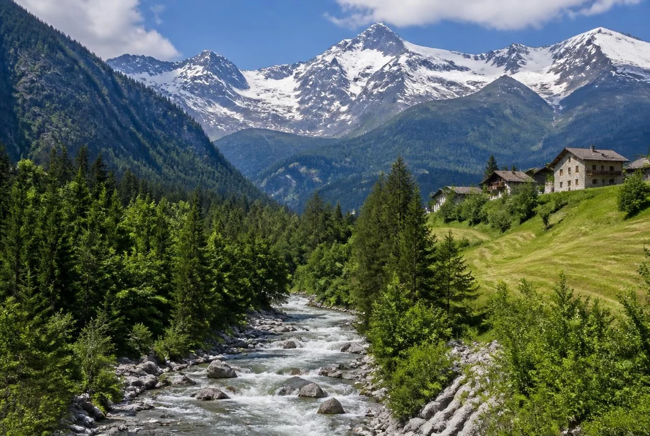 Meleti fioriti della Val di Non con il lago di Santa Giustina sullo sfondo