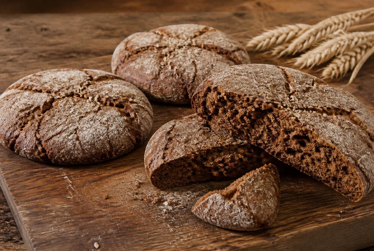 Pane di segale dell'Alto Adige (Vinschgerl) — Pane e prodotti da forno